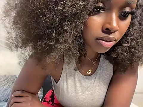 Chocolate queen2 online show from July 24, 4:32 am