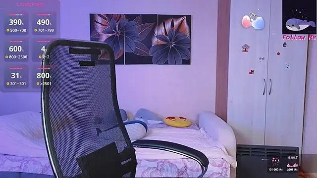 D0nna  online show from September 20, 8:29 pm