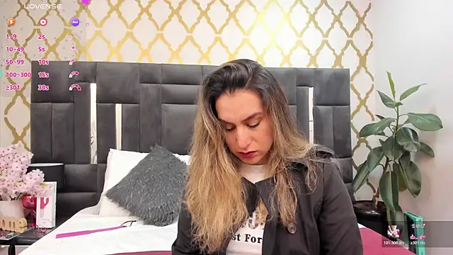 RubbyTaylor online show from June 9, 2:27 pm