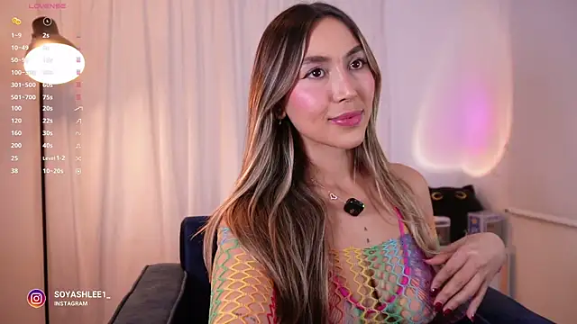 ashley2004 x online show from July 23, 1:07 am