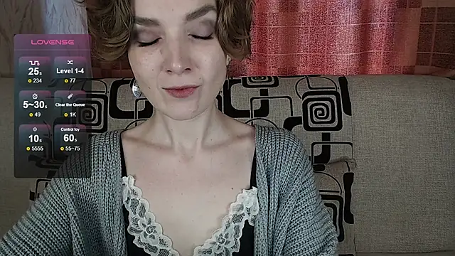 TinaWince online show from May 2, 5:00 am