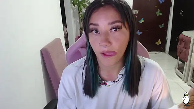 littleangel1 m online show from February 12, 6:26 am