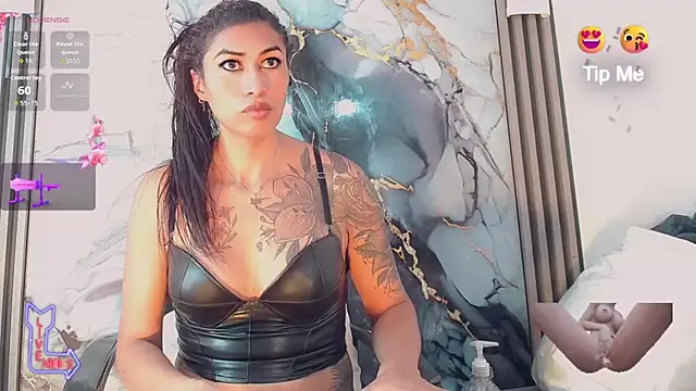 khiara moretti online show from June 29, 11:43 am