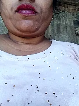 Cute Sonam  online show from January 17, 4:53 am