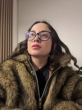 Megan Rodrigo online show from July 14, 3:11 am