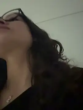 Megan Rodrigo online show from July 7, 7:23 am