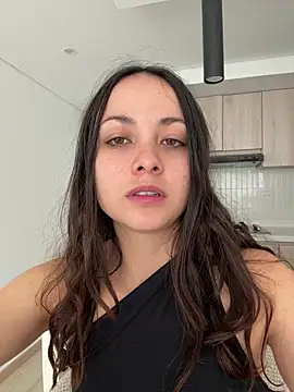 Megan Rodrigo online show from June 30, 12:48 pm