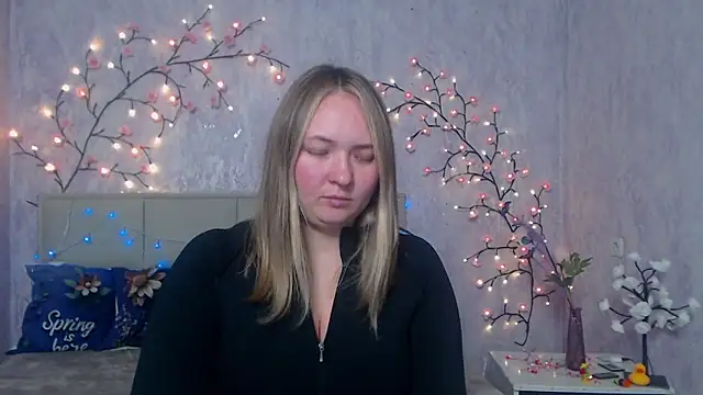 SallyVerda online show from April 29, 6:02 pm