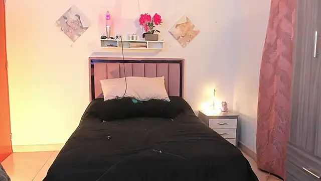 Kayla foxxy online show from July 23, 1:58 am