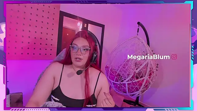MegariaB online show from July 18, 3:10 am