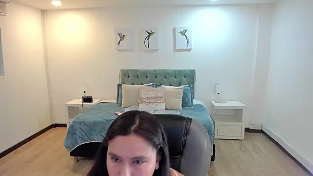  Natalie18 online show from December 18, 3:11 am