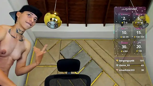 AmberAdams  online show from October 13, 3:58 pm