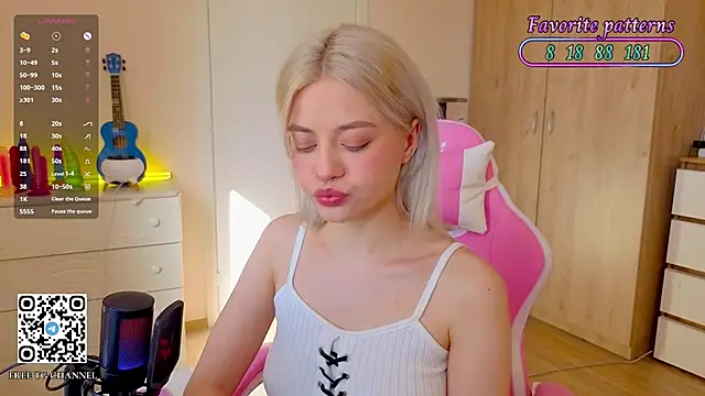mybunnywendy online show from May 3, 2:09 pm