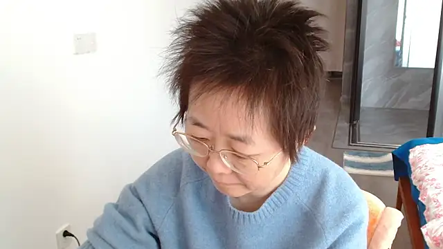 sonyx online show from February 3, 6:22 am