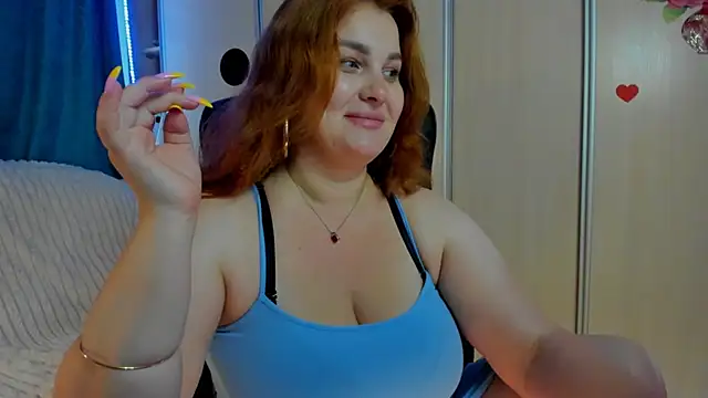 CoraSwon online show from June 29, 2:17 pm