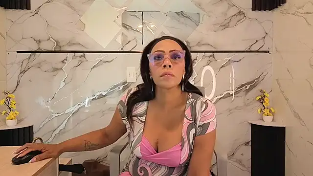 AmberNix online show from June 26, 12:39 pm