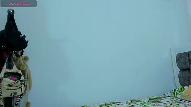 amira nazer online show from September 10, 3:45 pm