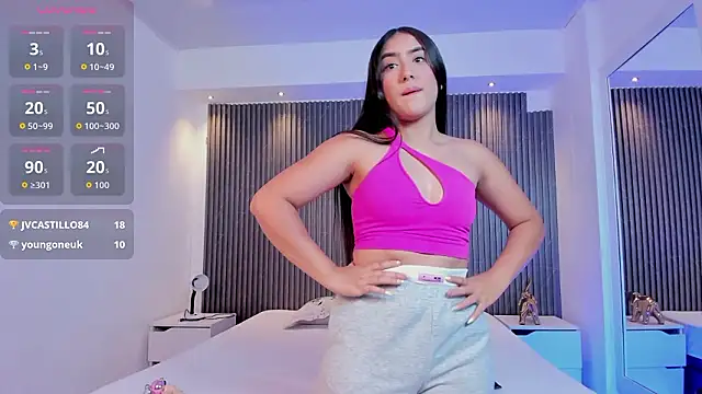 paulina sweett  online show from February 28, 1:32 pm