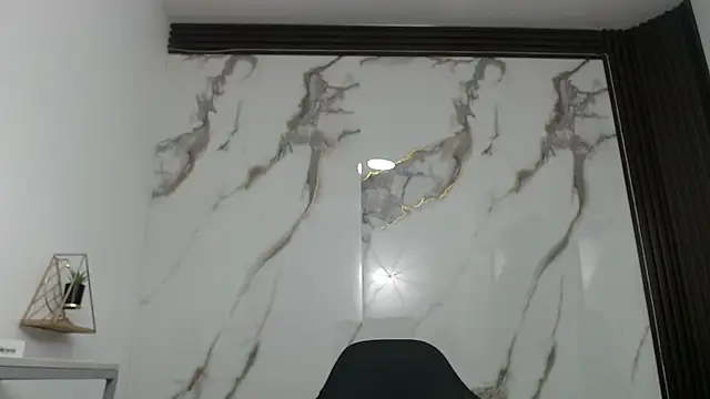 Lindsey8 online show from May 2, 1:36 pm