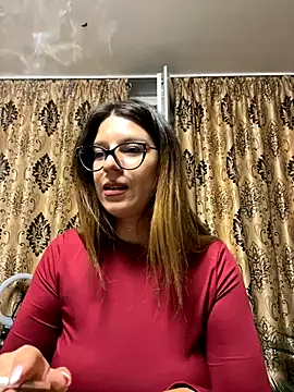 NadiraNoor online show from September 17, 9:57 pm