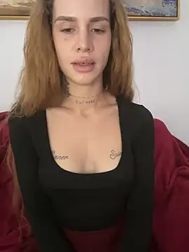 EmiliaCatalina online show from August 5, 10:38 pm