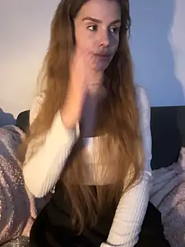 EmiliaCatalina online show from August 2, 2:14 am