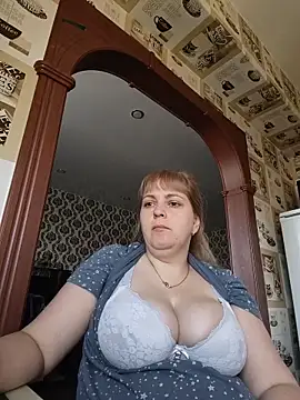 Lady nice cat online show from June 8, 1:23 am