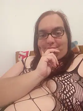 pleasureseekerss online show from April 7, 4:31 pm