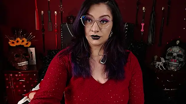 andreafetishx online show from November 16, 8:42 pm