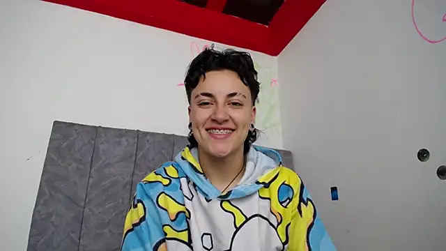 linda 33 online show from December 1, 6:54 pm