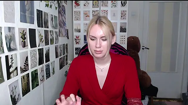 CapriScorpion online show from June 24, 1:43 pm