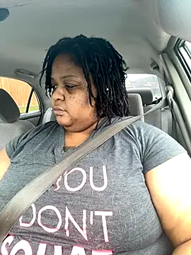 Snapshot of kweenxkarma chatting on October 25, 9:21 pm kweenxkarma online show from October 25, 9:21 pm