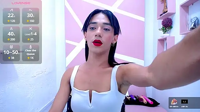 KatrinaQueen1 online show from December 17, 9:41 pm