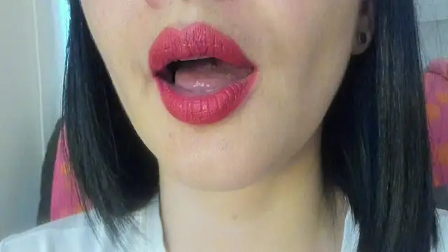 queen fetish online show from July 9, 10:11 pm