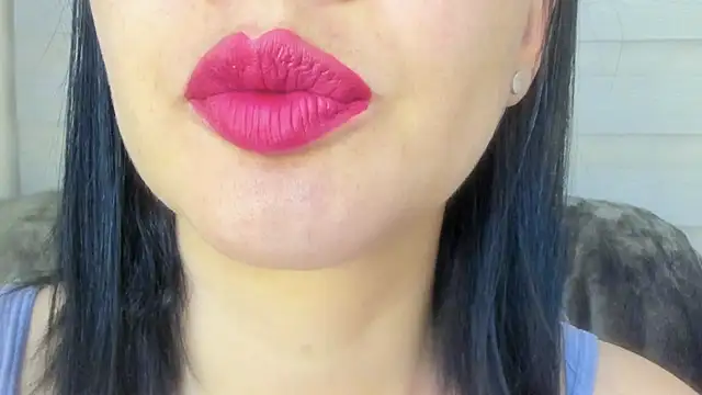 queen fetish online show from July 18, 8:50 am