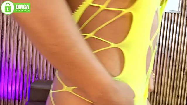 evelynjohnsoon online show from May 4, 12:20 pm
