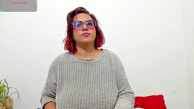 hazel 34 online show from April 28, 9:46 am