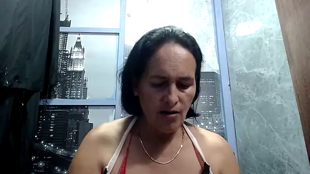 Nastylatinaxxx online show from November 25, 10:54 pm