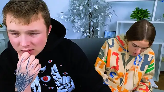  Olli  Stiw  online show from December 21, 7:56 am