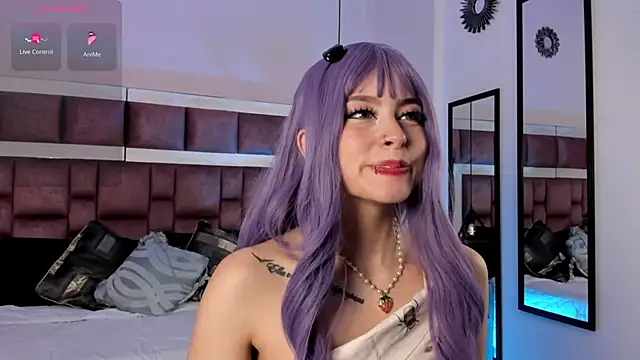 I Am Anniee online show from June 18, 2:33 pm