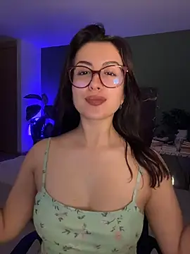 EmaSaenz online show from July 3, 3:23 am