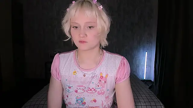 Snapshot of MariaMango chatting on September 25, 12:10 am MariaMango online show from September 25, 12:10 am