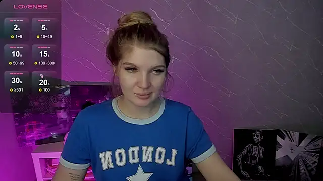 lily williamss online show from June 11, 2:53 am