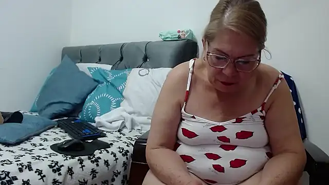 VivianamMilf online show from January 11, 1:10 am