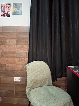 izumikarol online show from March 12, 7:49 pm