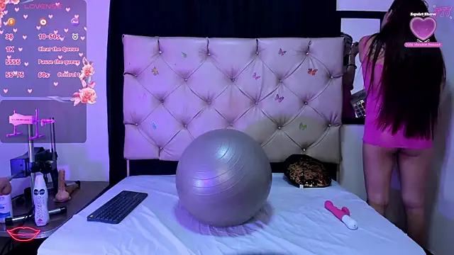 cleopatraa online show from February 11, 8:43 pm