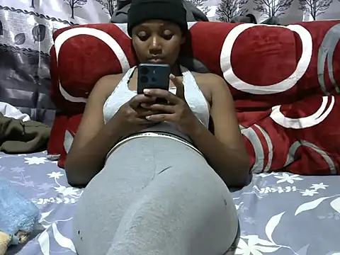 Snapshot of Sweet_kelsiey chatting on October 16, 7:16 pm Sweet kelsiey online show from October 16, 7:16 pm