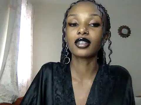 mavelous mia online show from June 7, 1:51 pm