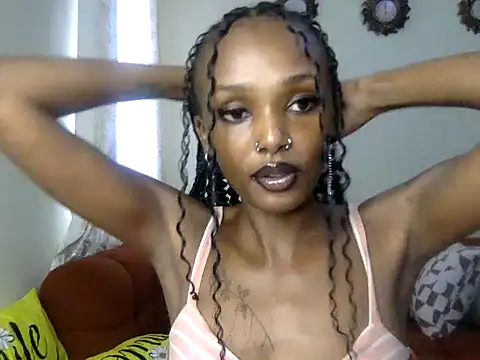 mavelous mia online show from June 4, 10:31 am