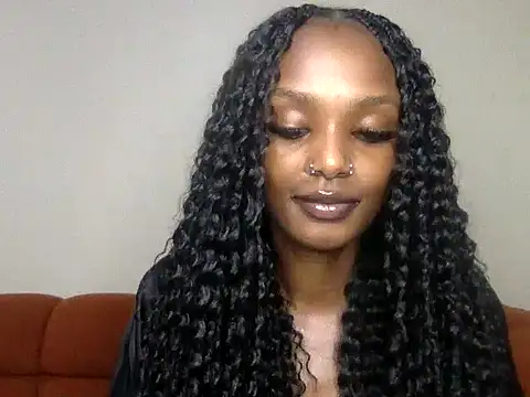 mavelous mia online show from July 4, 11:06 am